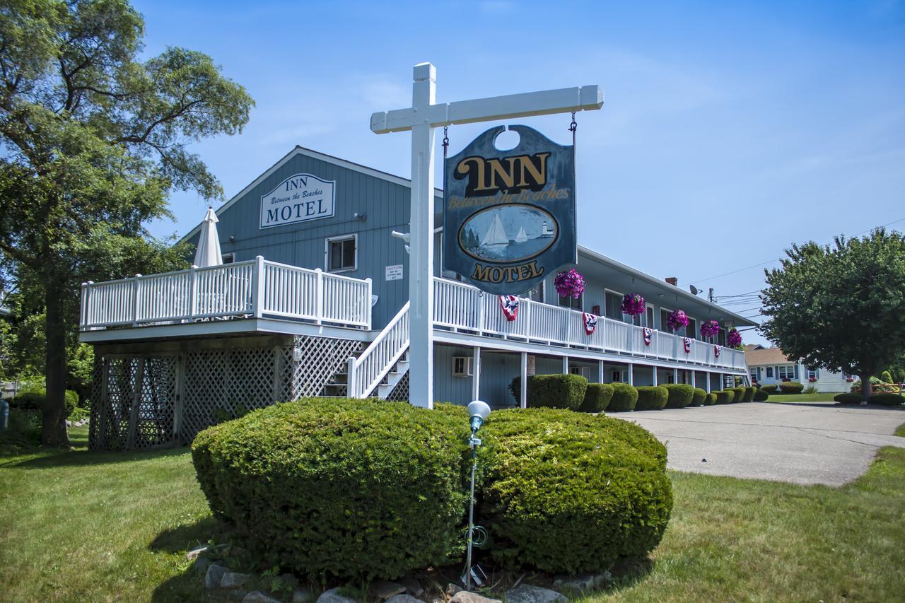 Inn Between The Beaches & Villager Йорк Екстериор снимка